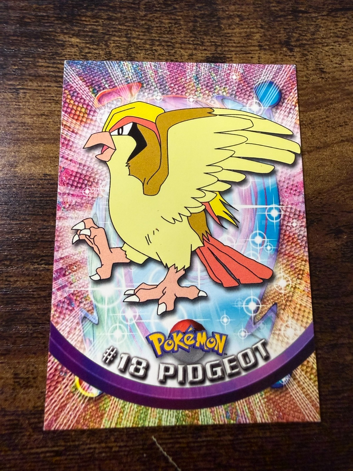 Pokemon Card - Pidgeot #18 - Topps Series 1 - Black Logo MP-HP