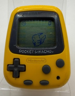 Nintendo Pocket Pikachu Pedometer Vintage Tamagotchi - working! new battery!