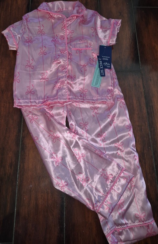 Freestyle Revolution 2 Piece Pajama Set SS Top Pants Pink Poly Girl's Size 6 NWT