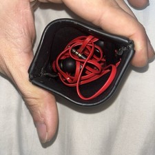 Beats by Dr. Dre Wired Earphones 3.5mm In-Ear Headphones Earbuds - NEEDS REPAIR
