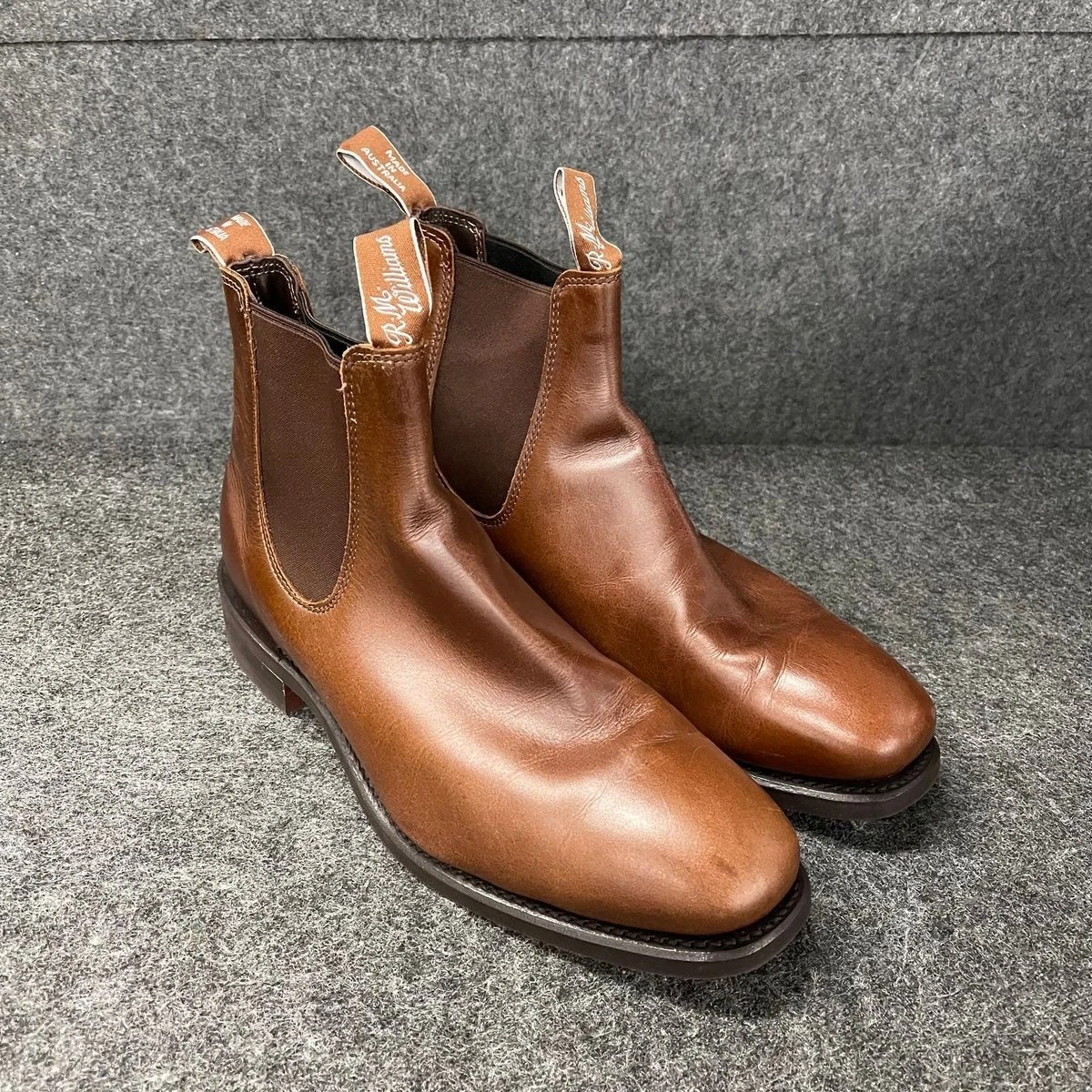 R.M. Williams Boots Mens 5.5 Brown Leather Chelsea‎ Craftsman Western Outback R.M.WILLIAMS Comfort Craftsman Leather Chelsea Boots for Men  main image 4