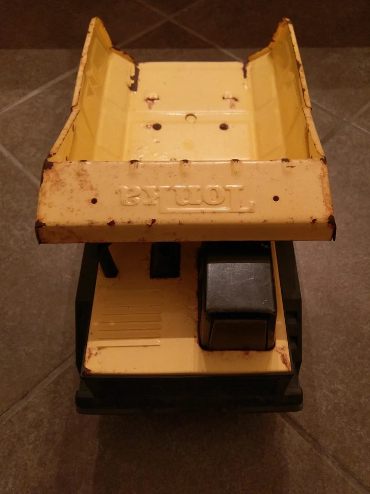 TONKA DUMP TRUCK AND BACKHOE TRENCHER 1999 HASBRO — 第 2/4 张图片