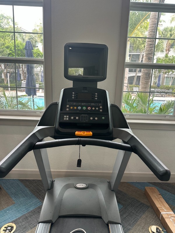 Matrix Fitness T3X Commercial Treadmill LED TV Cardio Gym Machine