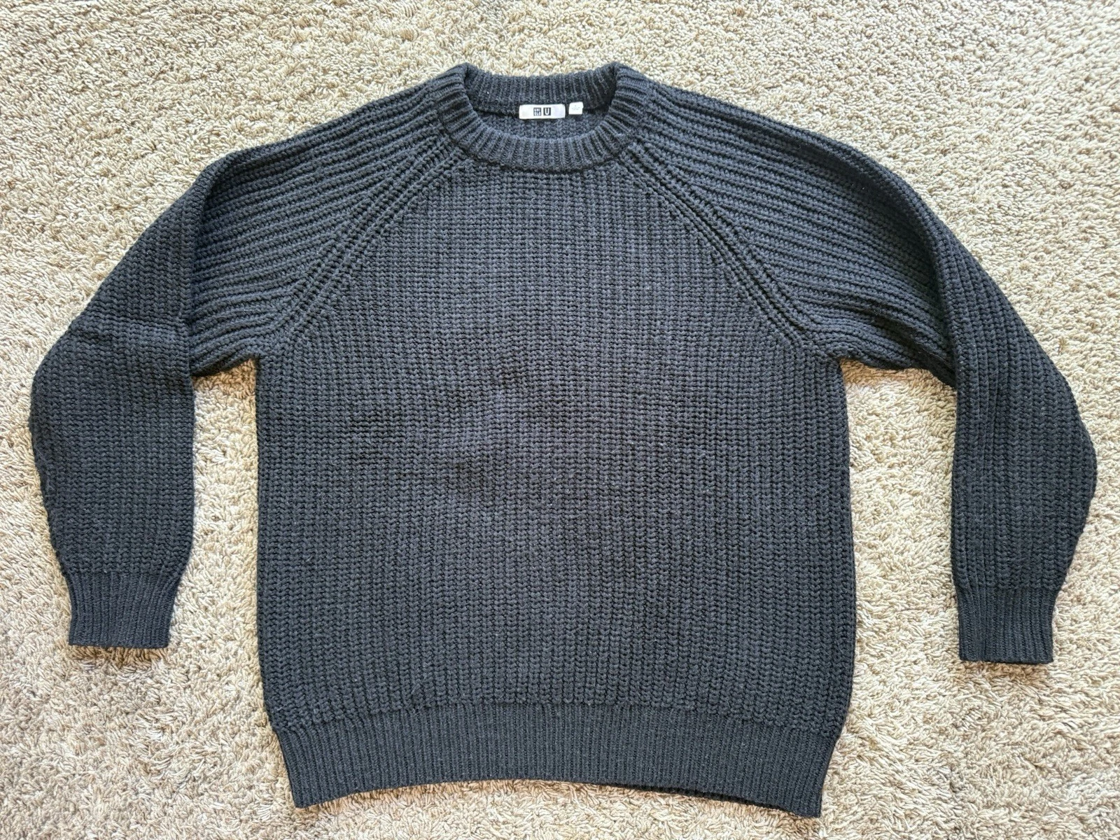 Uniqlo U Wool Sweater Mens Size L Black Chunky Ribbed Fishermen Blend Knit
Opens in a new window or