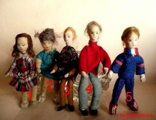 alte Erna Meyer Biegepüppchen,• Originalkleidung • Puppenstube •  € 25 pro Puppe