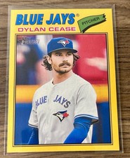 2026 Topps Heritage Dylan Cease Dark Yellow Border #260