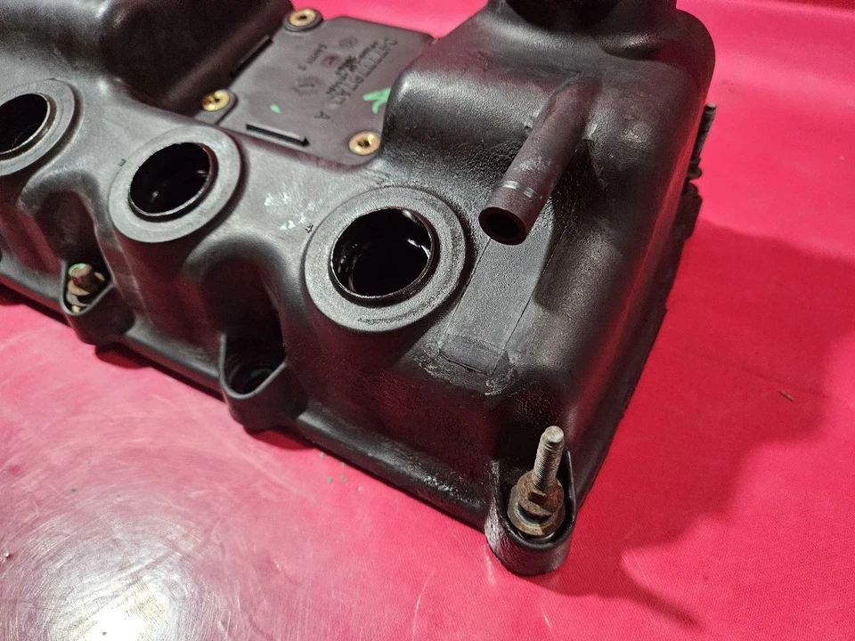 2002-2008 Mini Cooper Base / S Coupe SUPERCHARGED Engine Rocker Valve Cover - Image 4 of 4