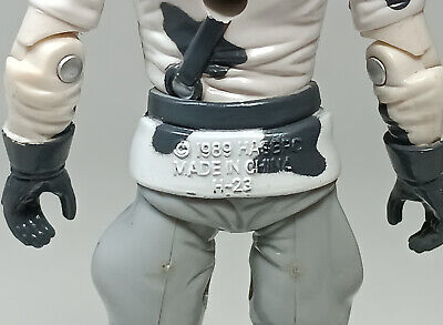 HASBRO VTG 1989 GI JOE WINDCHILL V1 C9- ACTION FIGURE ARCTIC HASBRO VTG 1989 GI JOE WINDCHILL V1 C9- ACTION FIGURE ARCTIC