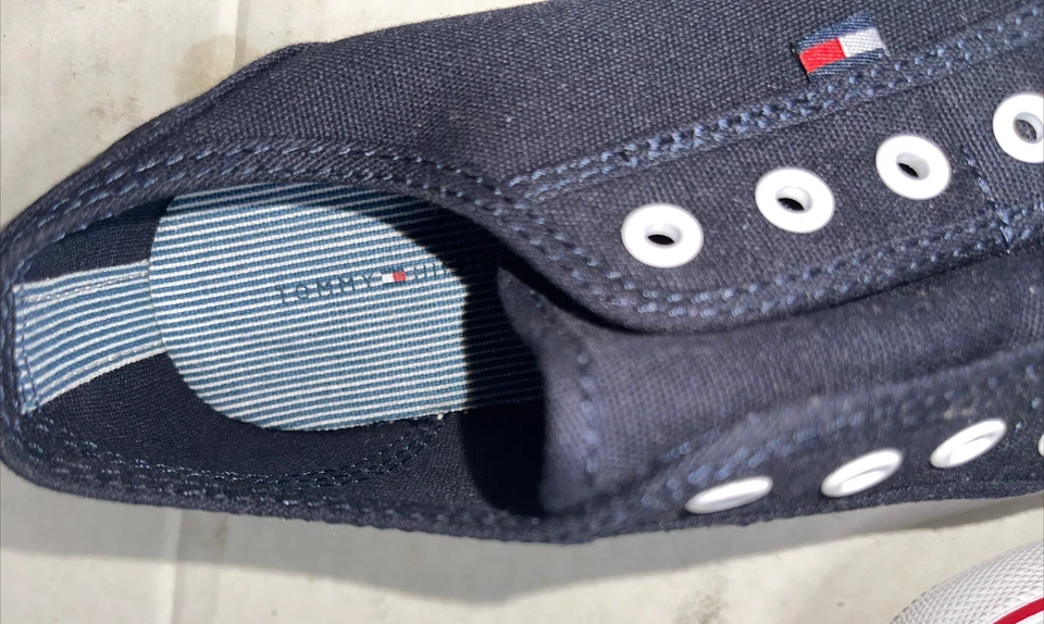 Preowned- Tommy Hilfiger Laceless Slip On Sneakers Kids (Size 1Y) - Image 2 of 4