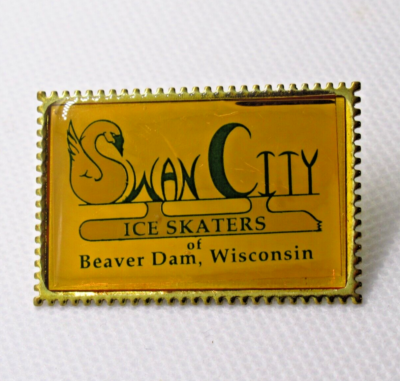 #ad Swan City Ice Skaters Beaver Dam Wisconsin Vintage Lapel Pin Gold Tone $9.95