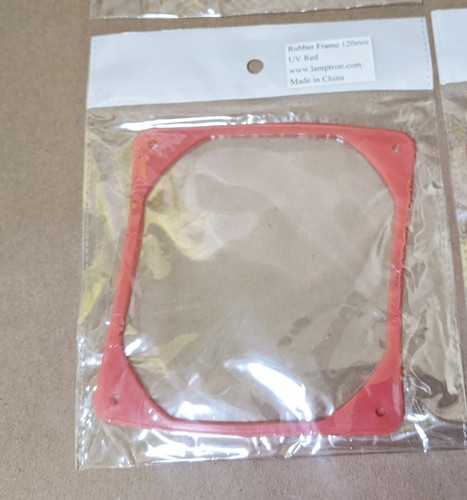 6-PACK: NEW Lamptron UV Sensitive RED Noise & Anti-Vibration Pad for 120mm Fans - Afbeelding 9 van 14