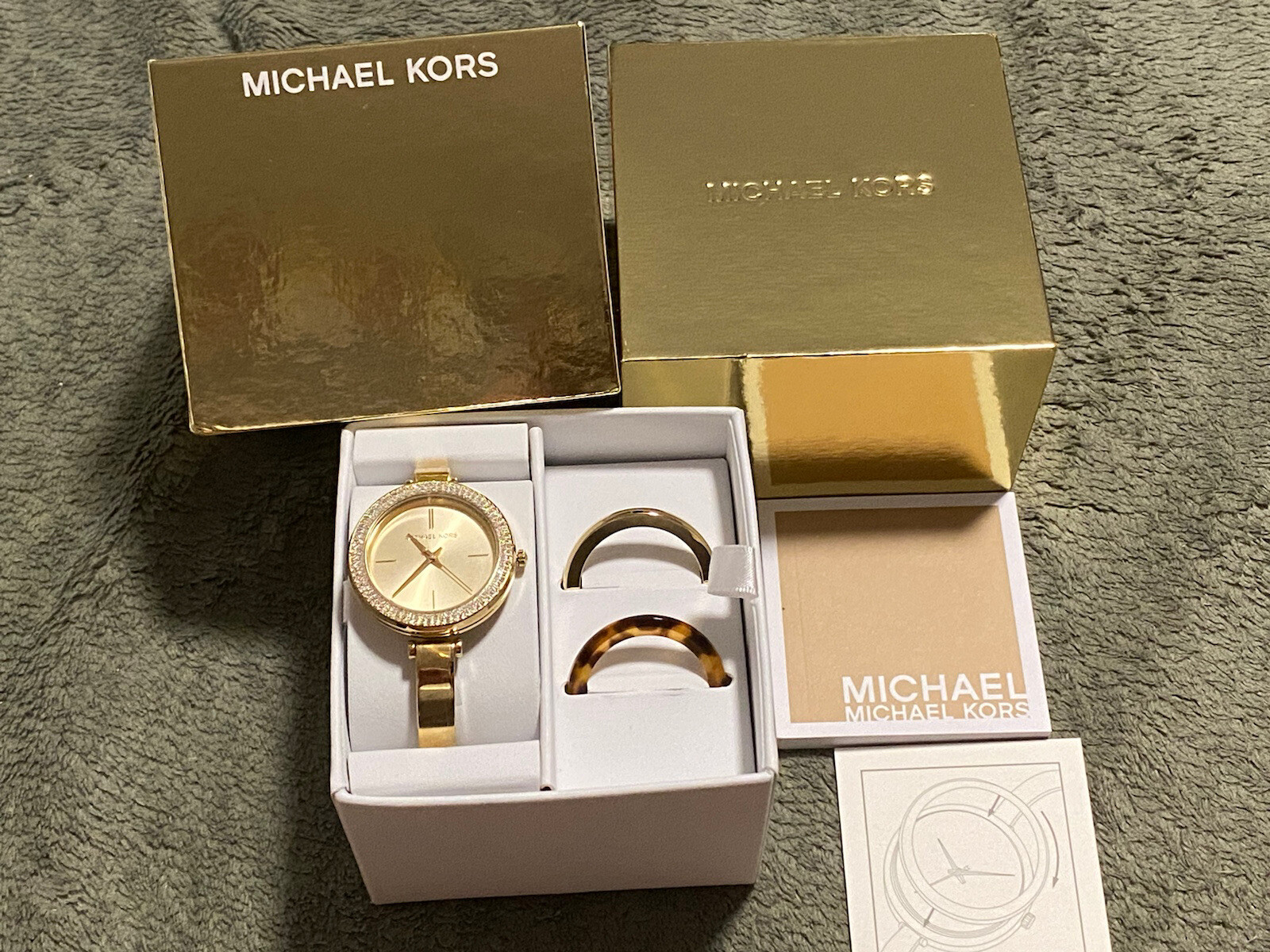 Sale Brand New Michael Kors Carey Gold Tone Watch w/2 Extra Top Rings SRP $275