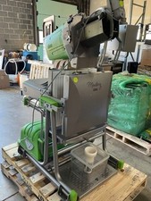 Zumex Mastery Cold Press Juicer