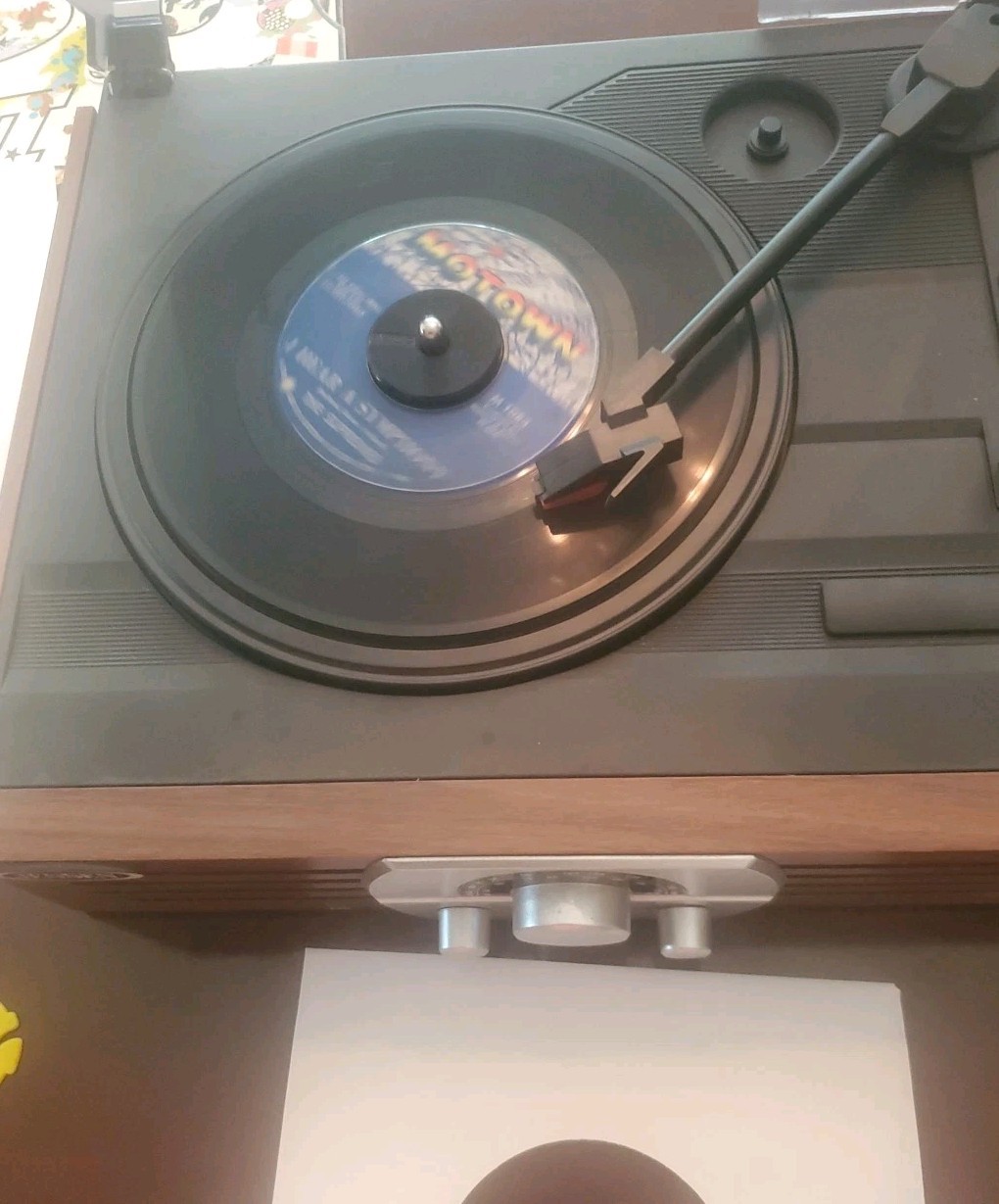 The Supremes – I Hear A Symphony – Motown 1083 – 1965 45 RPM 7