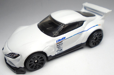 2021 HOT WHEELS SPEED GRAPHICS '20 TOYOTA GR SUPRA WHITE 1:64
