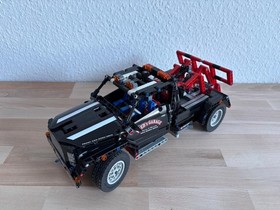 LEGO&reg; Technic Pick-Up Truck Fred's Garage / Set 9395 | Used