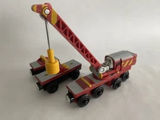Thomas & Friends Wooden Railway Train Tank Engine - Rocky Crane w/ Cars - EUC