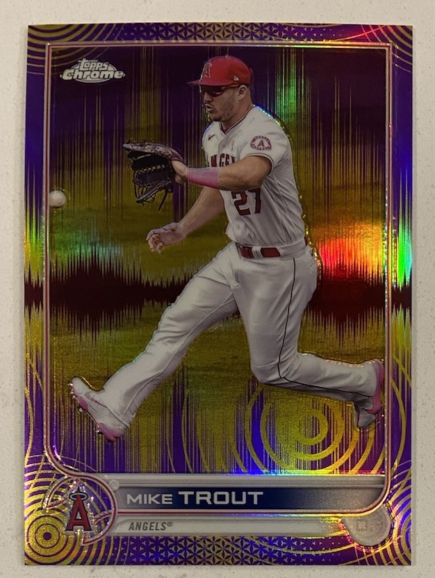 2022 Topps Chrome Mike Trout Purple/Yellow Sonic Refractor/299