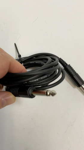 Roland Mogami Pat Pendiente Bajo Ruido Cable 1/4” Audio Jack Electrónica Reciclado - Vídeo 1 de 1