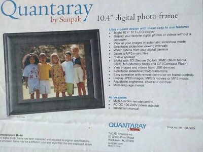 Quantaray by Sunpak 10.4'' Digital Photo Frame Rosewood LCD Display with Remote