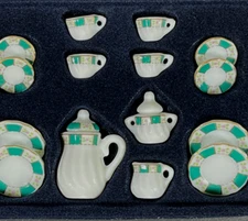 Dollhouse miniature tea set 15 pcs box porcelain green pink rose goldtone NEW R