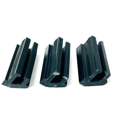 3 pcs Genuine Nabi Gillig 82-09638-001 Passenger Window Wedge
