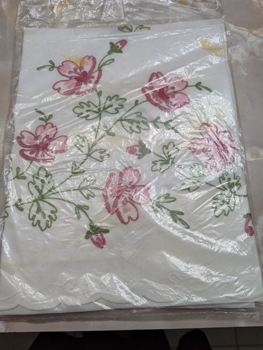 Vintage Swiss Embroidered Floral Curtain Cotton White New Old Stock 36/30" - Picture 3 of 6