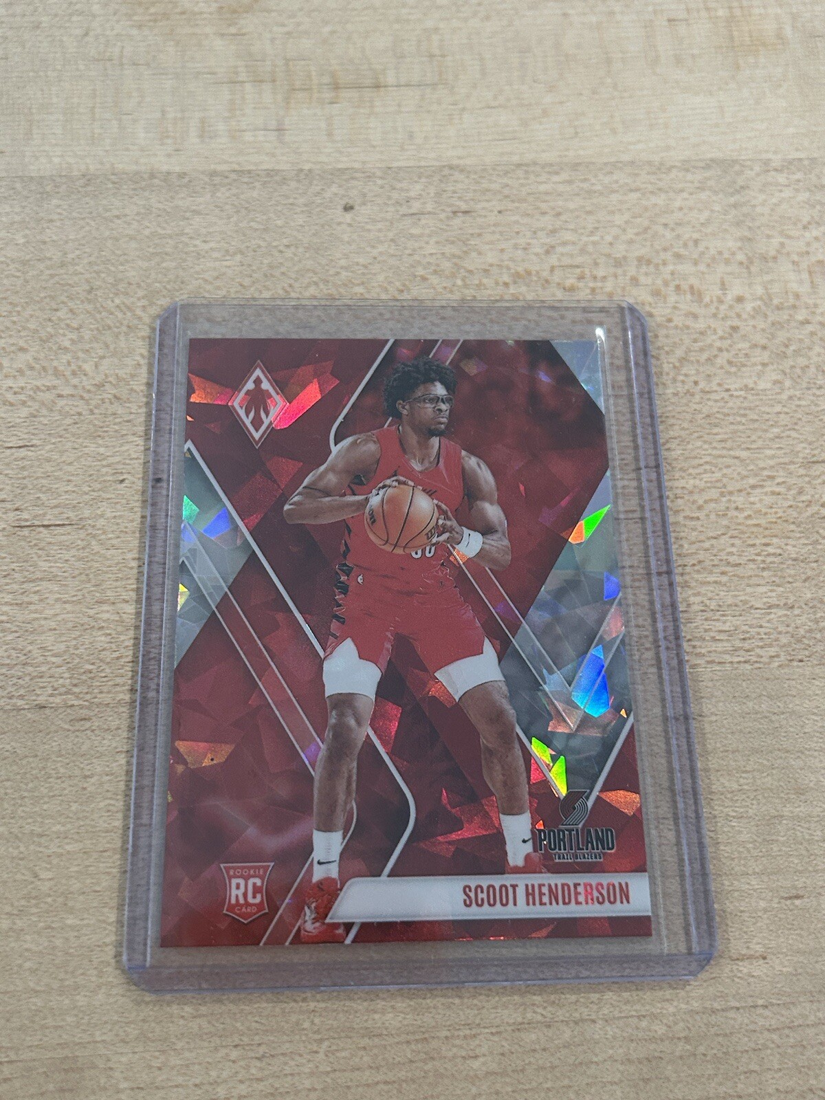 2023-24 Panini Phoenix Red Cracked Ice Scoot Henderson RC Rookie Card #298