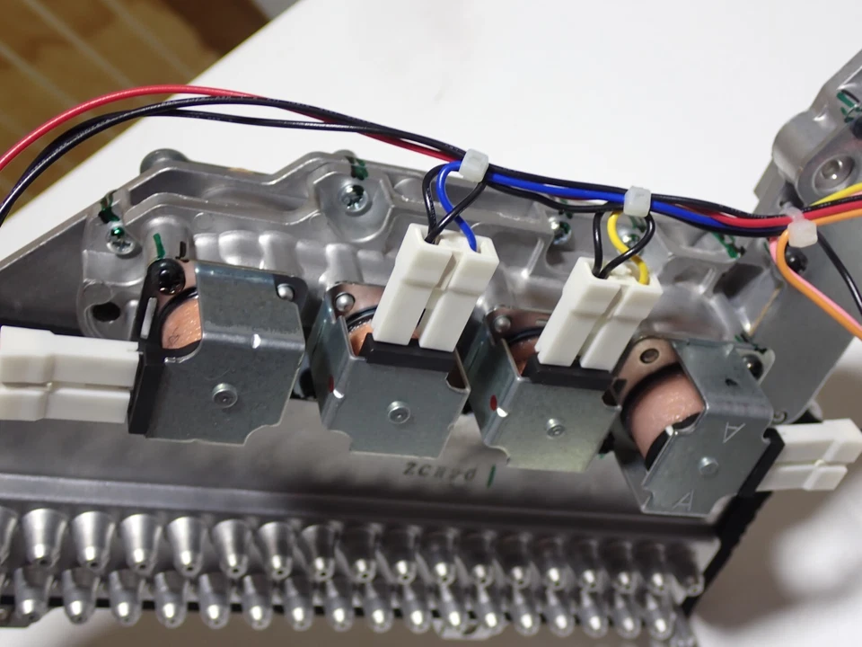 U2902004X04 U290-200-4X04 RINNAI HEATER MANIFOLD ASSEMBLY NG NEW - Image 4 of 4