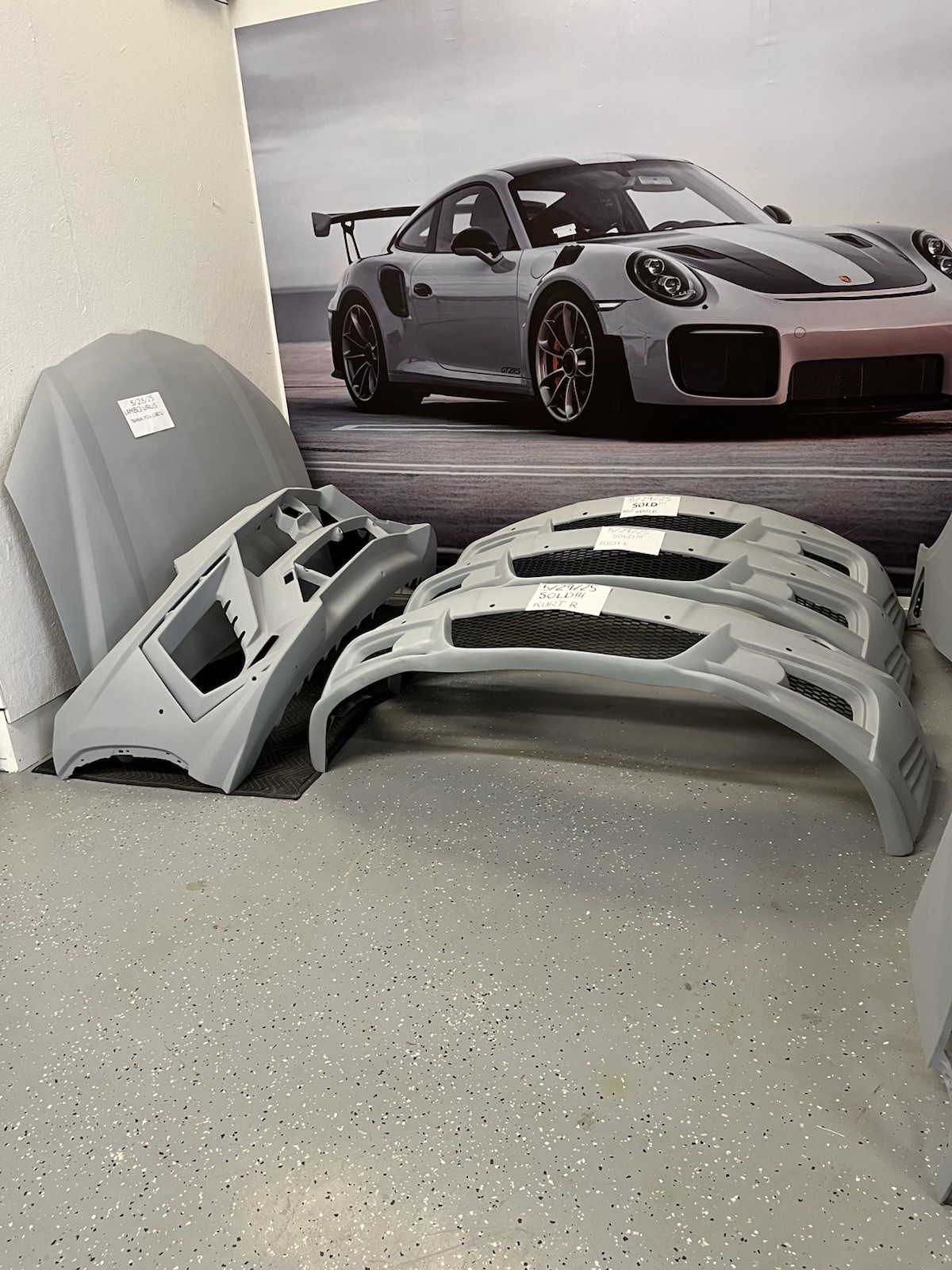 Bentley continental GT1 Front Bumper. #1 Seller ! 3 More Sold! 💯% Factory Fit✔️
