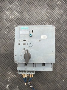 SIEMENS 3RA6250-1BB32 24V, 3-Pole Reversing Starter USED