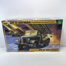 Zvezda 3521	Soviet Rocket Launcher BM-13 Katyusha Plastic kit 1:35 New