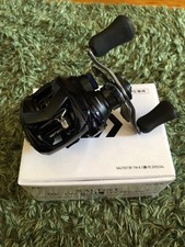 Shimano Saltist 8F TW 8.1 PE Special Bait Reel Left-Hand Lightweight, Durable