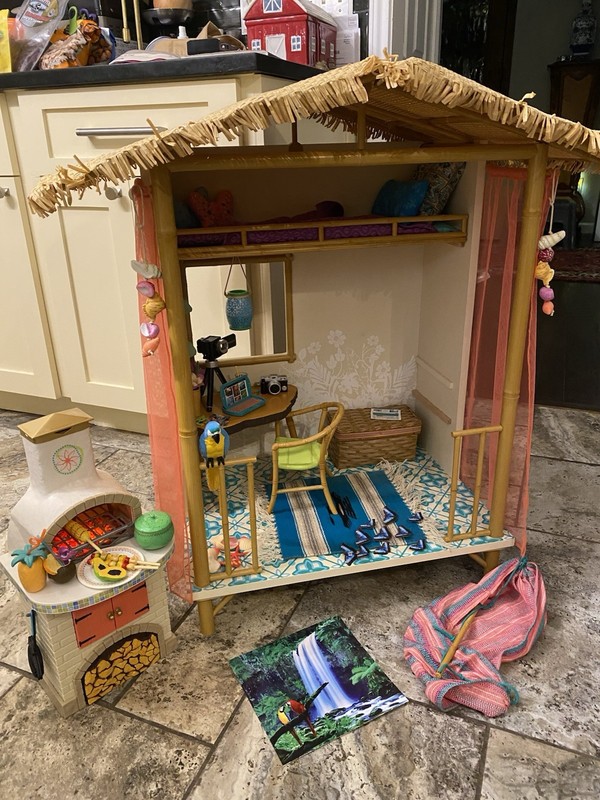EUC 2016 GOTY American Girl Lea Clark Rainforest Hut Beach House