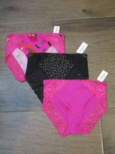 3-PACK SOMA EMBRACEABLE LACE HIGH LEG PANTIES IN BRIGHT PINK/BLACK SIZE SMALL