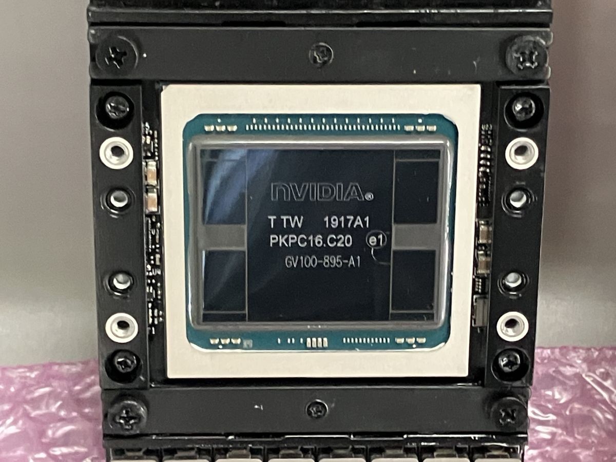 Tesla NVIDIA P100-SXM2-16GB HBM2 GPU NVLink Accelerator Card Tesla NVIDIA P100-SXM2-16GB HBM2 GPU NVLink Accelerator Card