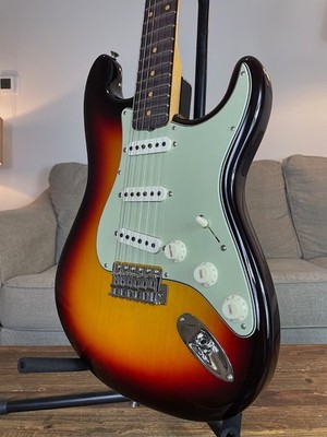 2024 Fender Custom Shop Vintage Custom '59 Stratocaster ~ 3 Tone