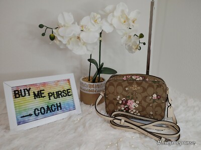 COACH CAMERA BAG IN SIGNATURE CANVAS 