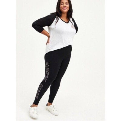 Torrid Breast Cancer Awareness High Rise Fleece Lined Leggings