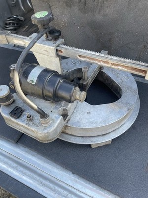 HOB-O , BUG-O Motorized System Weld Tool Corp . (Torch,Track,Cutting )