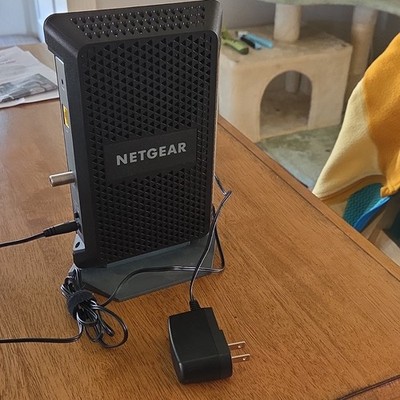 NETGEAR CM1000v2 Cable Modem DOCSIS 3.1 Ethernet  (with power adapter)