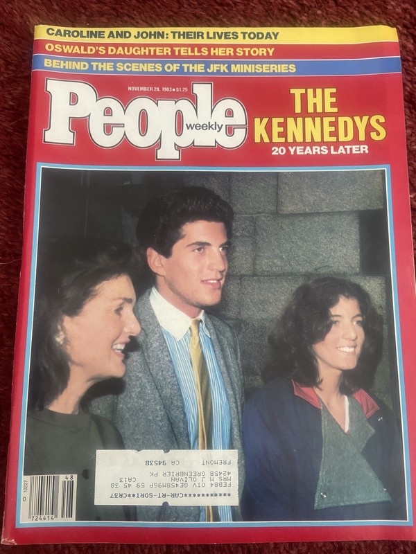 PEOPLE MAGAZINE - The Kennedys / Nov. 28, 1983