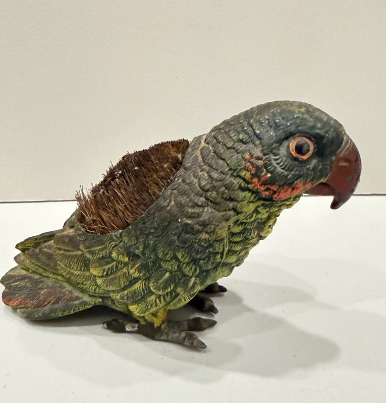 19th century Austrian Cold Painted Parrot wetting brush Spelter 19th centur