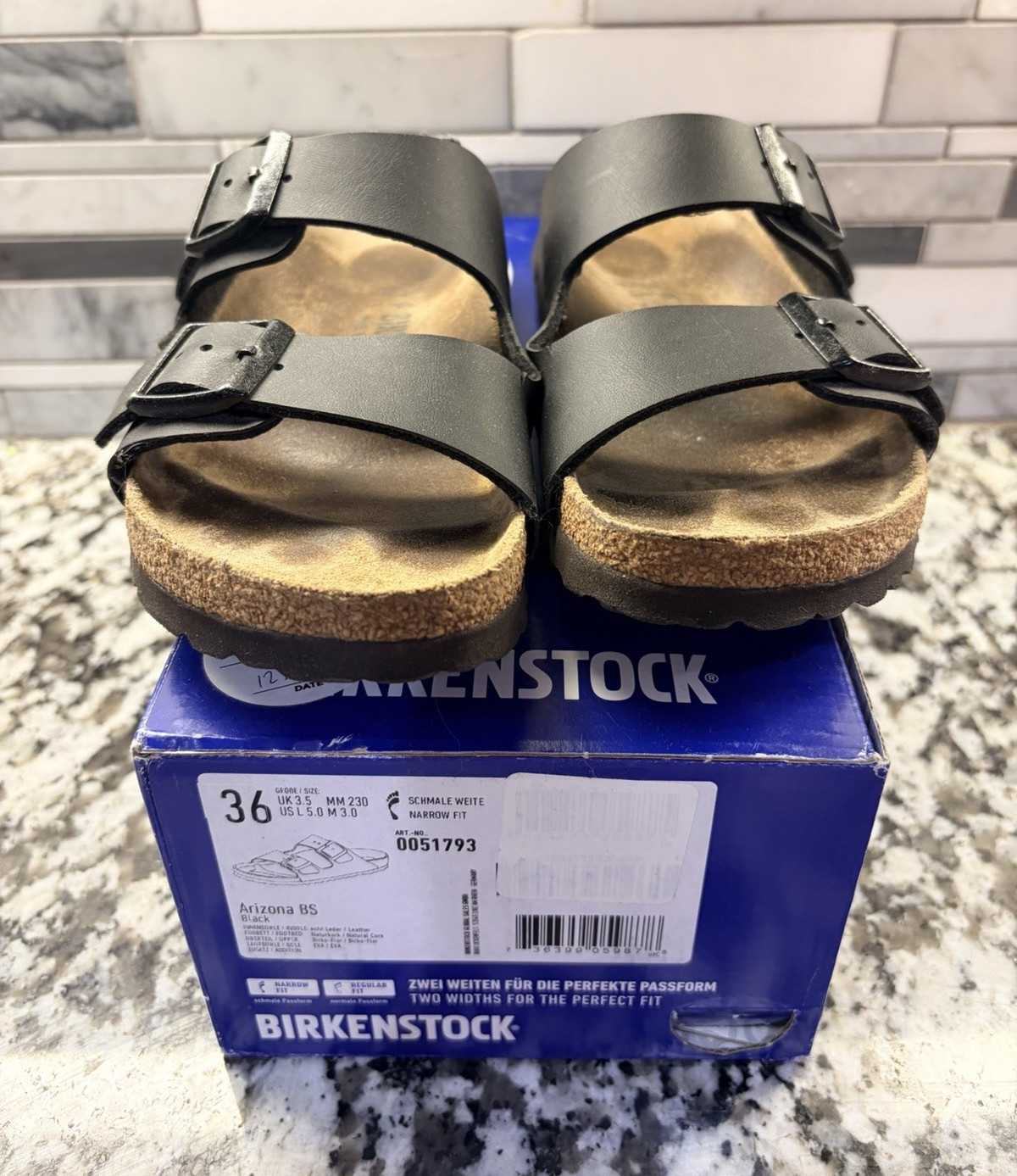 Sandalias Birkenstock Arizona de cuero negro para mujer/hombre