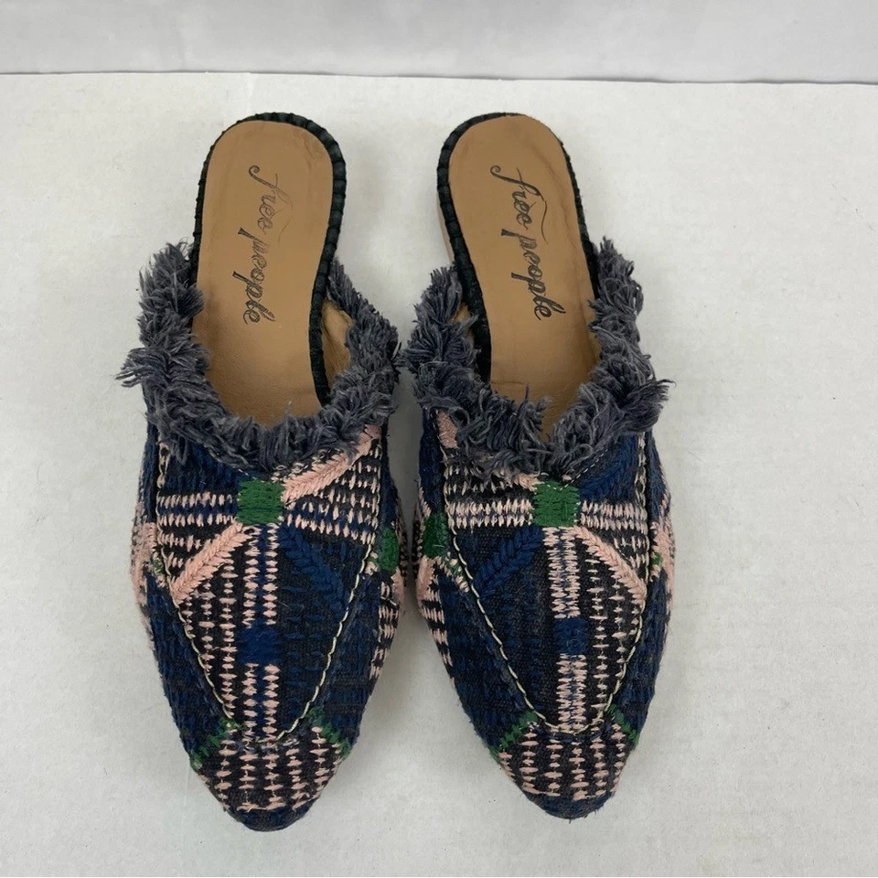 Free People Women's Mules Slip-On Tweed Fringe Navy Pink Green Leather Sz 39 - Image 2 of 4