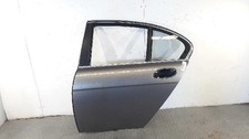 Porte arrière et accessoires BMW 740