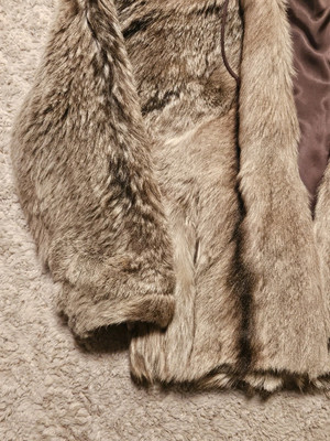 Vintage Andrew Marc Himilayan Nanny Goat Fur Jacket Hoodie. Sz M