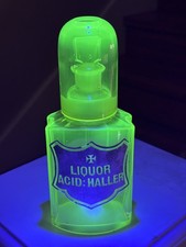 Antique Rare Uranium Glass Apothecary Chemist Pharmacy Medicine Bottle Vaseline 