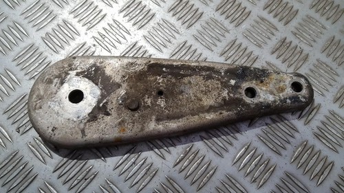 676488705 6 764.887-05 Engine Mount Bracket and Gearbox Mount Bra UK537805-98