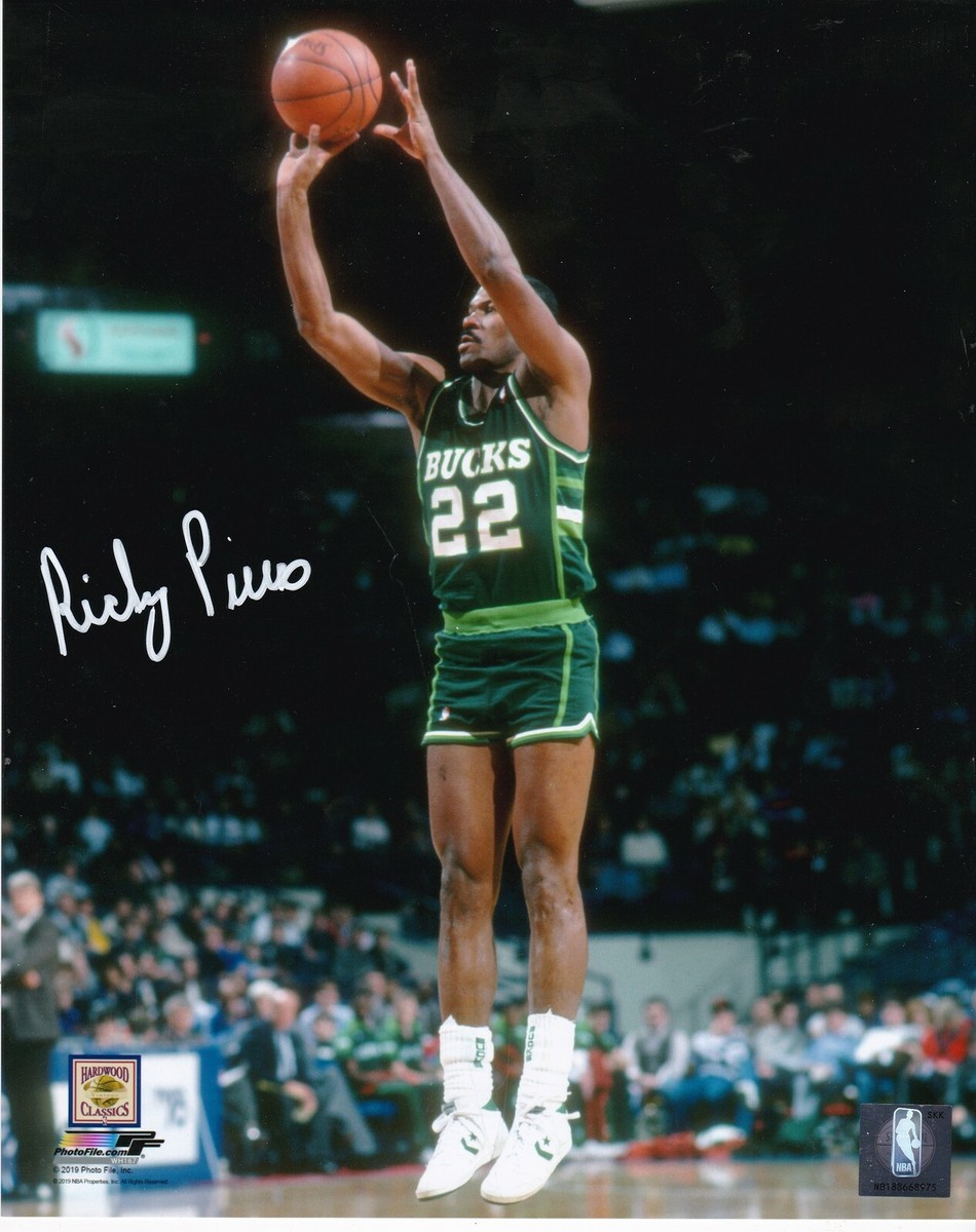 RICKY PIERCE MILWAUKEE BUCKS ACTION SIGNED 8x10 | eBay